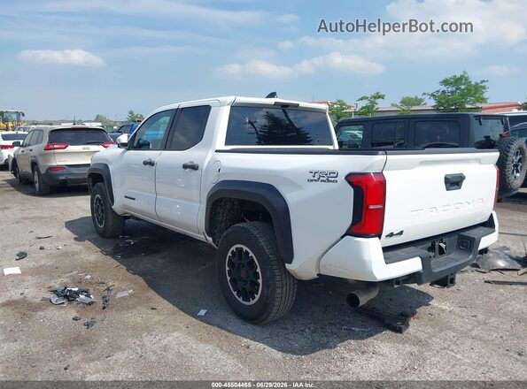 3TMLB5JNXRM011936 2024 TOYOTA TACOMA White Trasero izquierdo