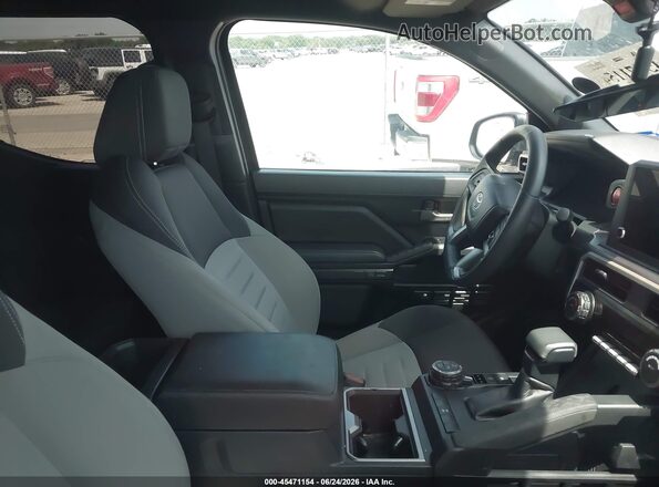 3TMLB5JNXRM048498 2024 TOYOTA TACOMA Gray Vista interior delantera
