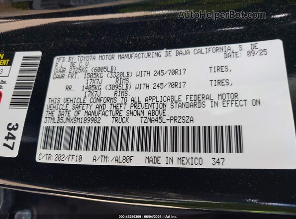 3TMLB5JNXSM189982 2025 TOYOTA TACOMA Black Շարժիչի բաժամունքի տեսք