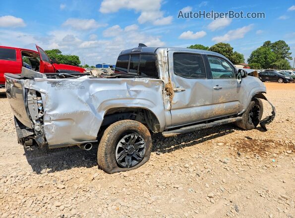 3TYAX5GN0NT063140 2022 TOYOTA TACOMA Silver Tył prawy