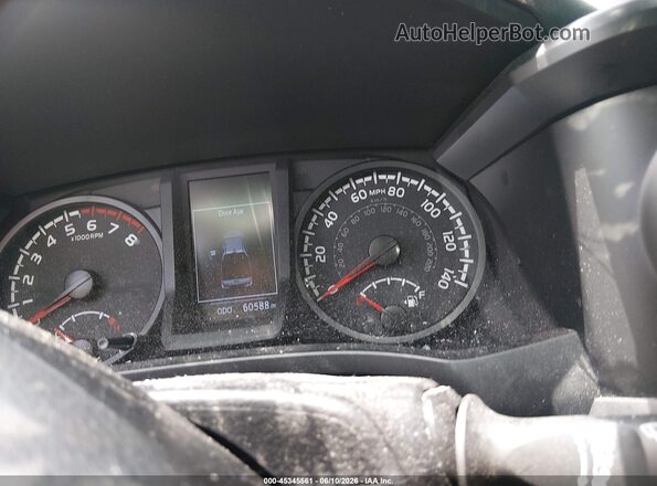 3TYAX5GN0PT080670 2023 TOYOTA TACOMA Silver Vista de los asientos traseros