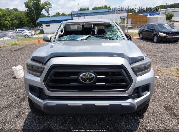 3TYAX5GN0PT080670 2023 TOYOTA TACOMA Silver Vista interior trasera