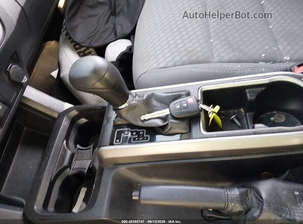 3TYAX5GN8MT015111 2021 TOYOTA TACOMA Gray Vista del salpicadero