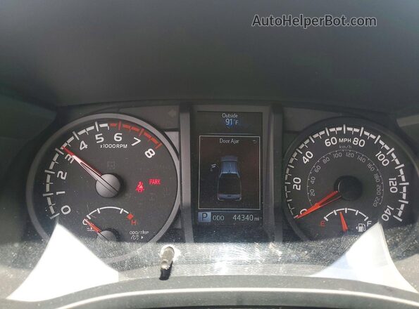 3TYAX5GN8PT072235 2023 TOYOTA TACOMA Silver Widok zestawu wskaźników