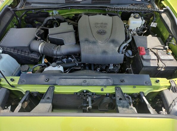 3TYCZ5AN1NT091928 2022 TOYOTA TACOMA Green Սալոնի հետևի տեսք