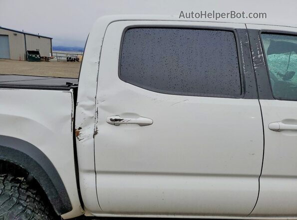 3TYCZ5AN3PT111986 2023 TOYOTA TACOMA White უკანა სავარძლების ხედი