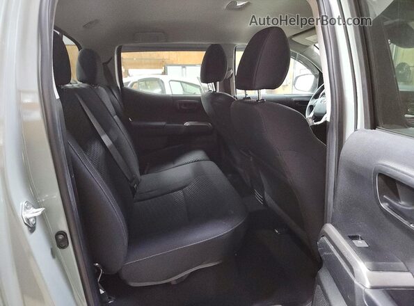 3TYCZ5AN5PT114579 2023 TOYOTA TACOMA Gray Vista de los asientos traseros