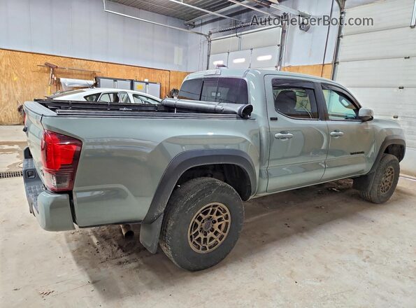 3TYCZ5AN5PT114579 2023 TOYOTA TACOMA Gray Trasero derecho