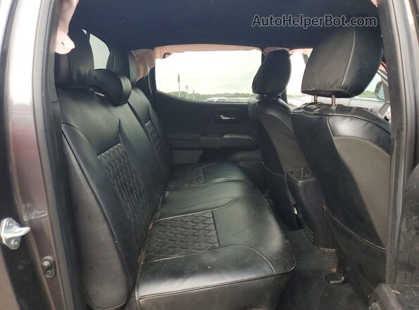 3TYCZ5AN5PT136436 2023 TOYOTA TACOMA Charcoal Հետևի նստատեղերի տեսք