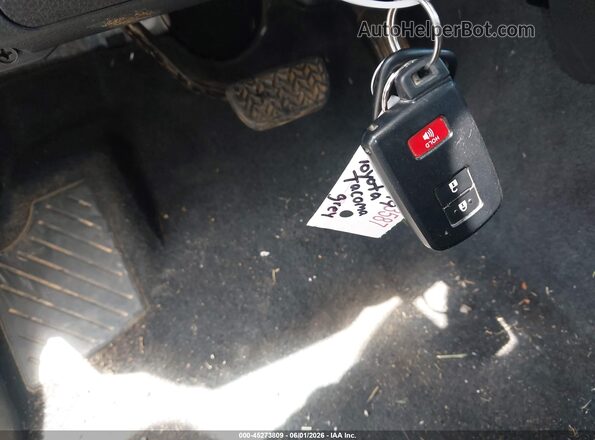 3TYCZ5AN5PT169128 2023 TOYOTA TACOMA Silver წინა პანელის ხედი