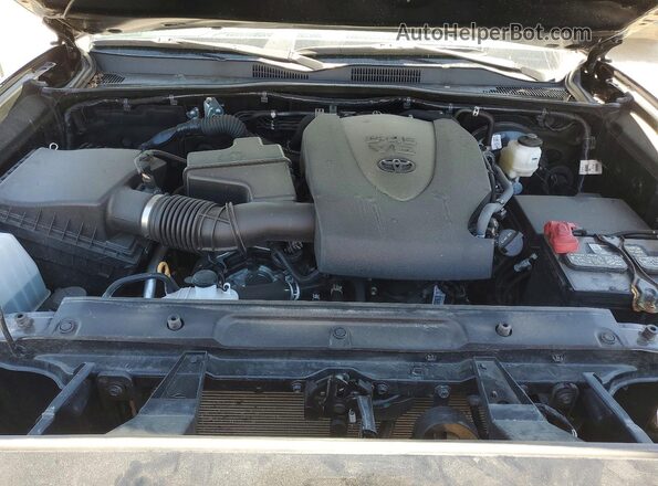 3TYCZ5AN5PT170151 2023 TOYOTA TACOMA Black Vista interior trasera