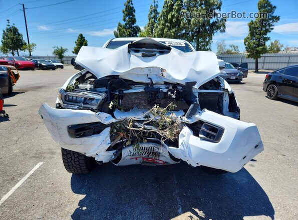 3TYCZ5AN6NT101756 2022 TOYOTA TACOMA White 