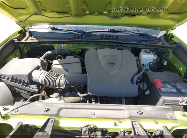 3TYCZ5AN6PT159711 2023 TOYOTA TACOMA Green Вид ззаду
