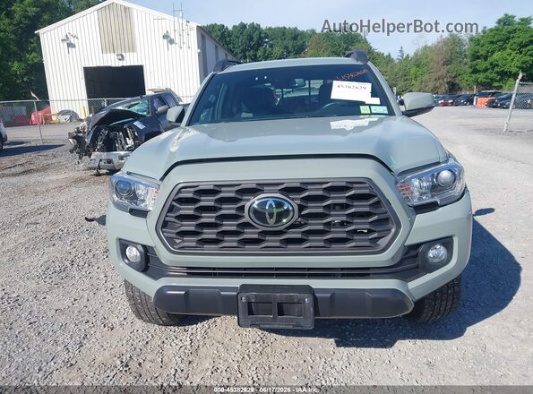 3TYCZ5AN7NT102379 2022 TOYOTA TACOMA Gray Սարքավորումների վահանակի տեսք