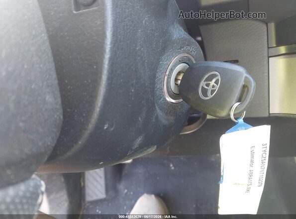 3TYCZ5AN7NT102379 2022 TOYOTA TACOMA Gray Առջևի վահանակի տեսք