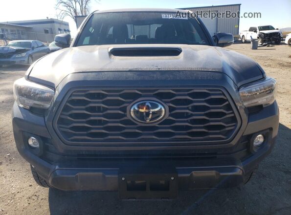 3TYCZ5AN9NT079168 2022 TOYOTA TACOMA Gray Front view