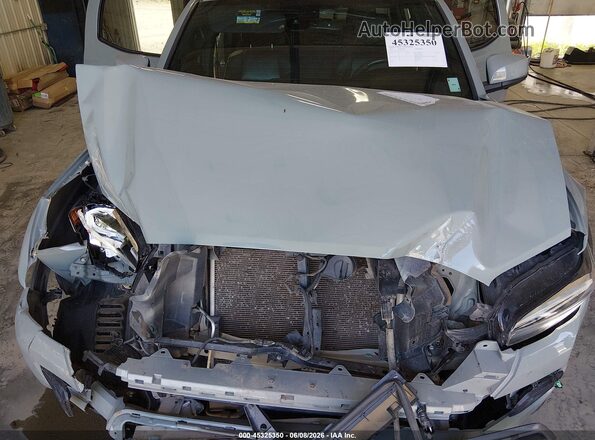 3TYCZ5ANXNT055817 2022 TOYOTA TACOMA Green Հետևի տեսք