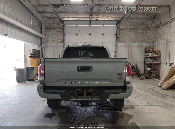 3TYCZ5ANXNT055817 2022 TOYOTA TACOMA Green 