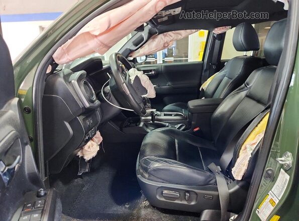 3TYDZ5BN1MT003221 2021 TOYOTA TACOMA Green Widok wnętrza z przodu