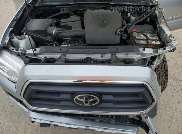3TYDZ5BN4NT012772 2022 TOYOTA TACOMA Silver Вид задньої частини салону