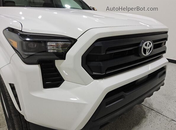 3TYJDAHN5RT008141 2024 TOYOTA TACOMA White 