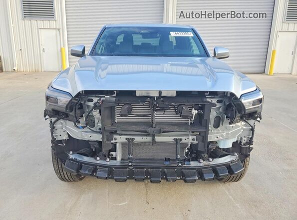 3TYKB5FN0ST025858 2025 TOYOTA TACOMA Silver Vista frontal