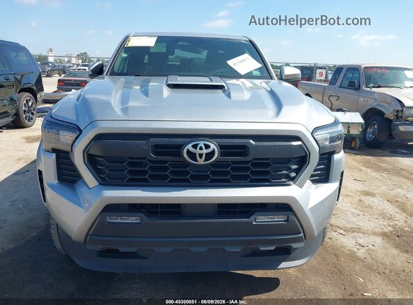 3TYKB5FN9RT000922 2024 TOYOTA TACOMA Silver Widok zestawu wskaźników