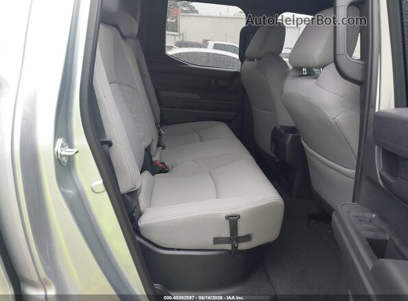 3TYKB5FNXST017377 2025 TOYOTA TACOMA Silver VIN კოდის სტიკერის ხედი
