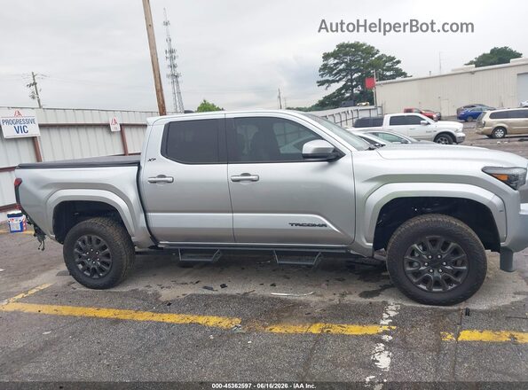 3TYKB5FNXST017377 2025 TOYOTA TACOMA Silver უკანა სალონის ხედი