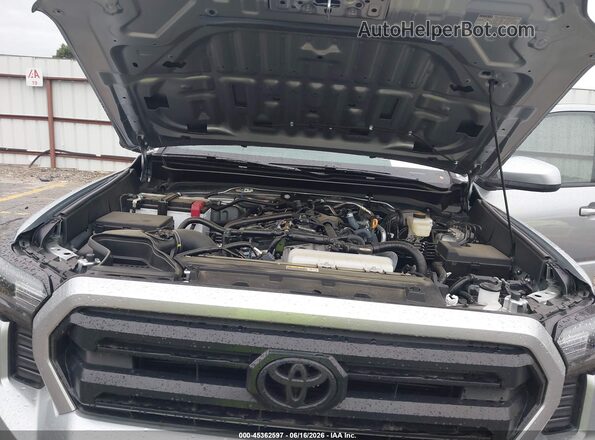3TYKB5FNXST017377 2025 TOYOTA TACOMA Silver უკანა ხედი
