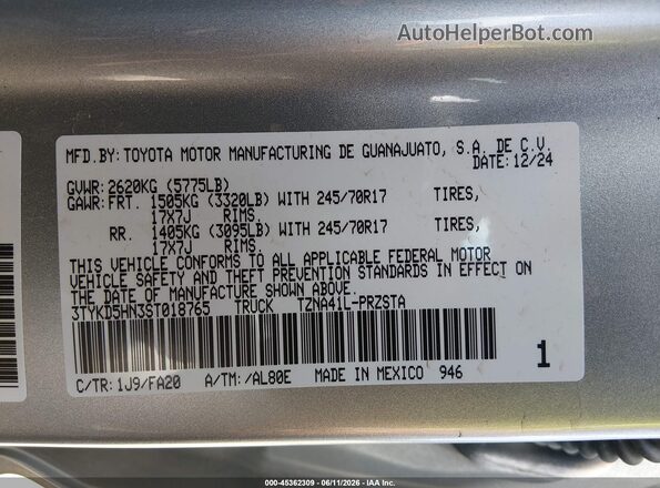 3TYKD5HN3ST018765 2025 TOYOTA TACOMA Silver Շարժիչի բաժամունքի տեսք