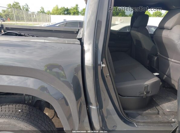 3TYKD5HN4RT001340 2024 TOYOTA TACOMA Gray Widok naklejki z numerem VIN