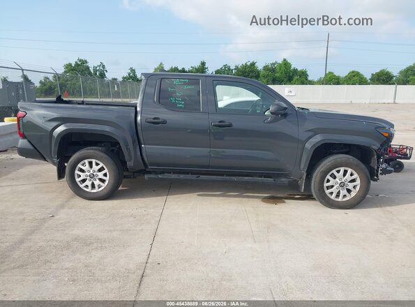 3TYKD5HN4RT001340 2024 TOYOTA TACOMA Gray Widok wnętrza z tyłu