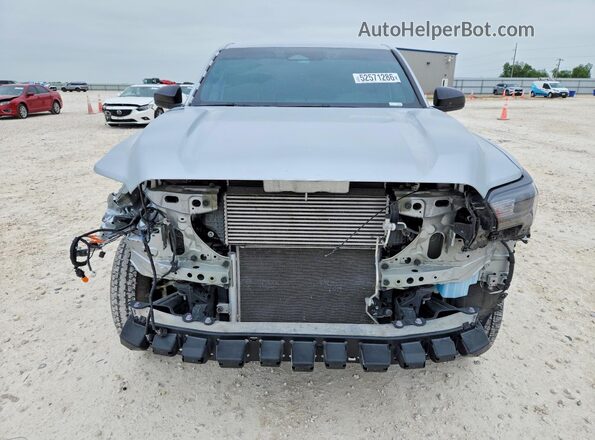 3TYKD5HN8RT015158 2024 TOYOTA TACOMA Silver Front view