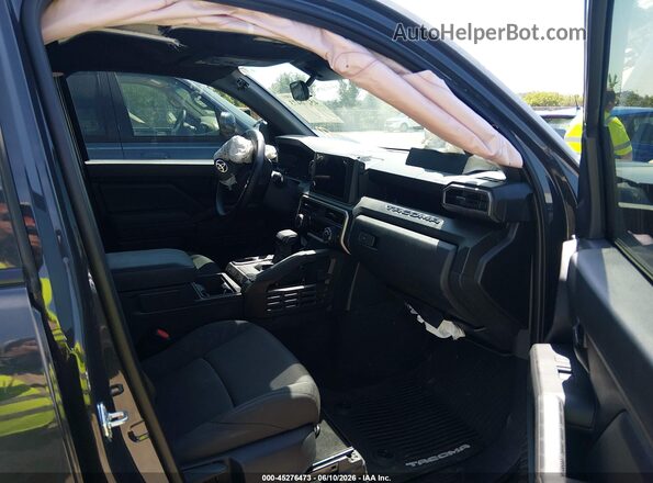 3TYKD5HN8ST031818 2025 TOYOTA TACOMA Серый Вид салона спереди