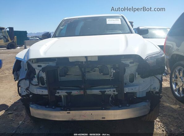 3TYKD5HN9ST021637 2025 TOYOTA TACOMA White Vista interior trasera