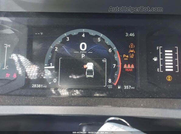 3TYKD5HN9ST021637 2025 TOYOTA TACOMA White Vista de los asientos traseros