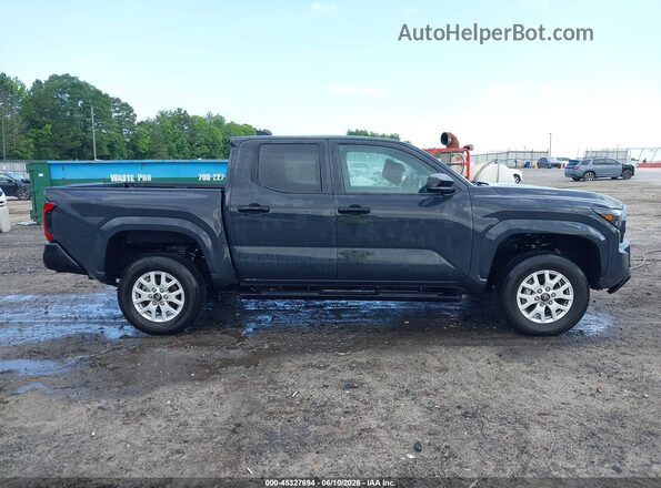 3TYKD5HN9ST026949 2025 TOYOTA TACOMA Gray Вид задньої частини салону