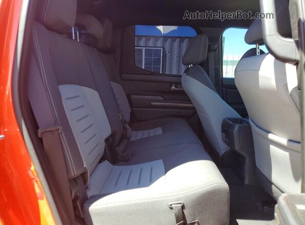 3TYLB5JN1RT016527 2024 TOYOTA TACOMA Оранжевый Вид задних сидений