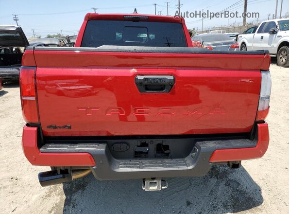 3TYLB5JN5ST070435 2025 TOYOTA TACOMA Red Вид ззаду