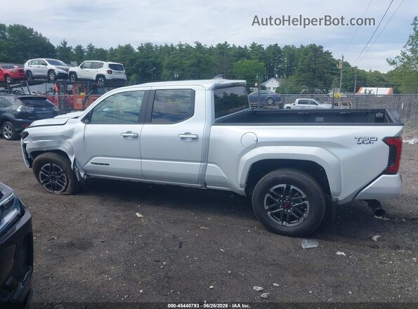 3TYLB5JN6ST090290 2025 TOYOTA TACOMA White Панорамний вид салону 360°