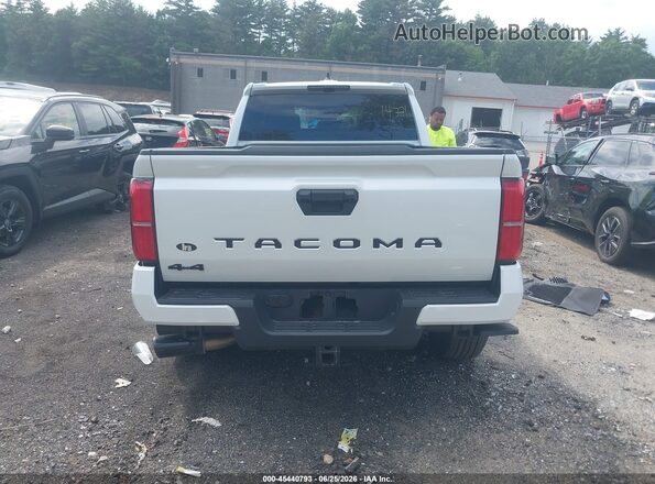 3TYLB5JN6ST090290 2025 TOYOTA TACOMA White 