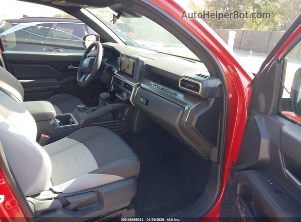 3TYLB5JN7ST092310 2025 TOYOTA TACOMA Red Front interior view