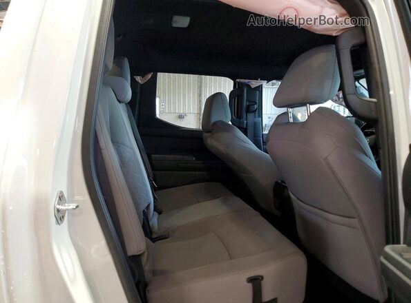 3TYLB5JN8RT005153 2024 TOYOTA TACOMA Белый Вид задних сидений
