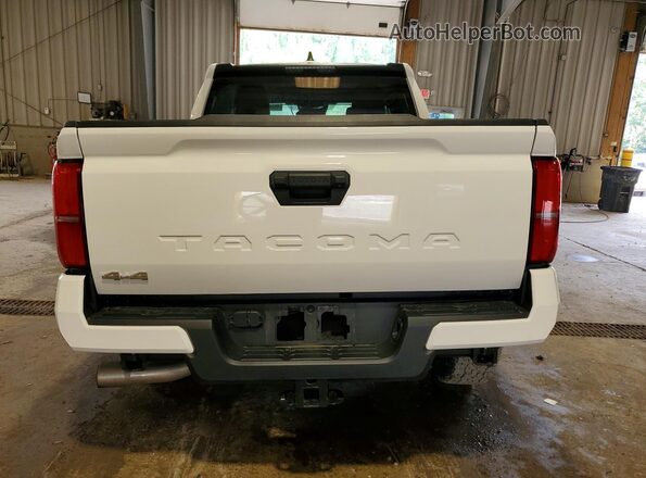 3TYLB5JN8RT005153 2024 TOYOTA TACOMA Белый Вид сзади