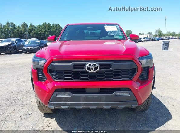 3TYLB5JN8ST067271 2025 TOYOTA TACOMA Красный Вид задней части салона