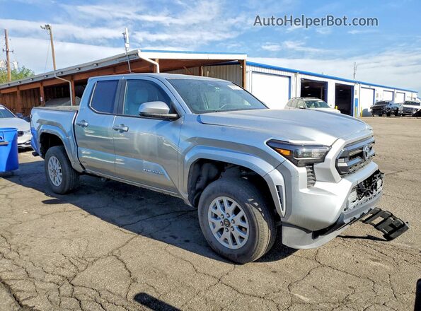 3TYLB5JN8ST067528 2025 TOYOTA TACOMA Silver Przód prawy