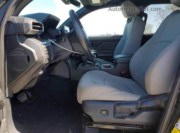 3TYLB5JNXRT034802 2024 TOYOTA TACOMA Black Vista interior delantera