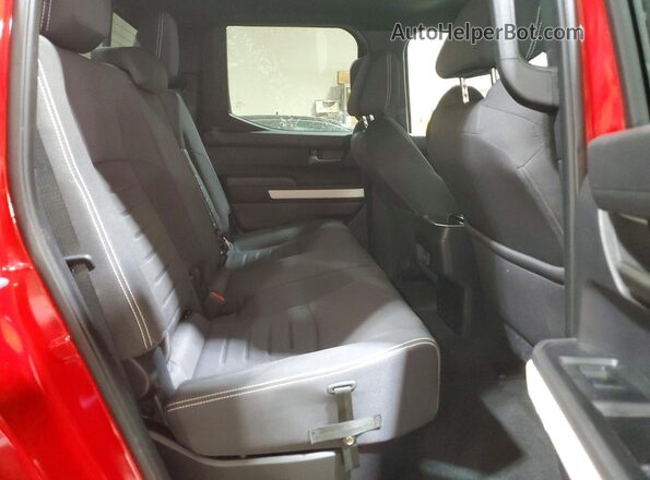 3TYLB5JNXRT057805 2024 TOYOTA TACOMA Red Vista de los asientos traseros