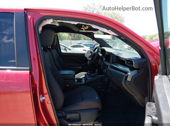 3TYLB5JNXST105020 2025 TOYOTA TACOMA Red Vista interior delantera